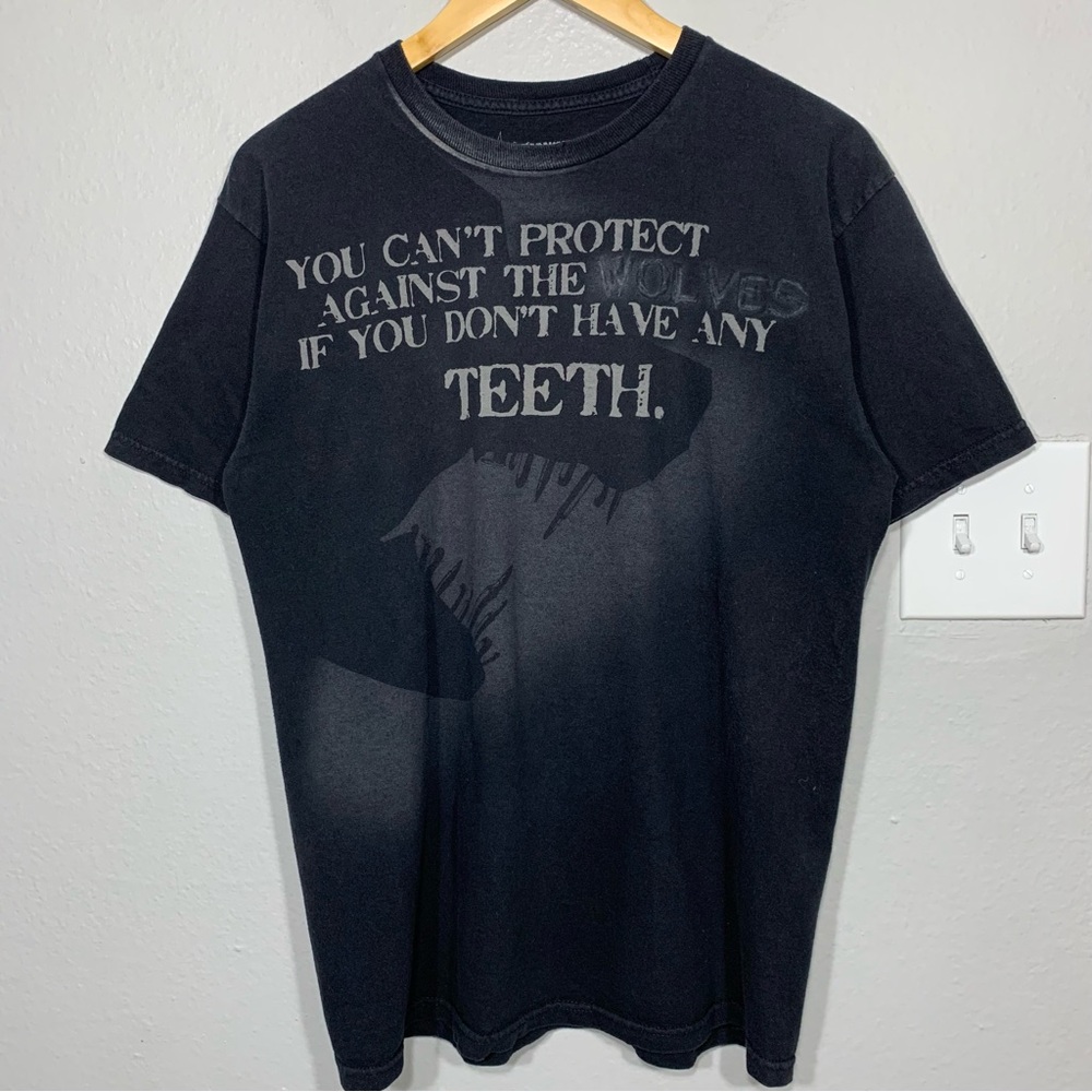 Ranger Up Wolves Guns Bullets Big Print Black Tee Y2K Medium Grunge‎